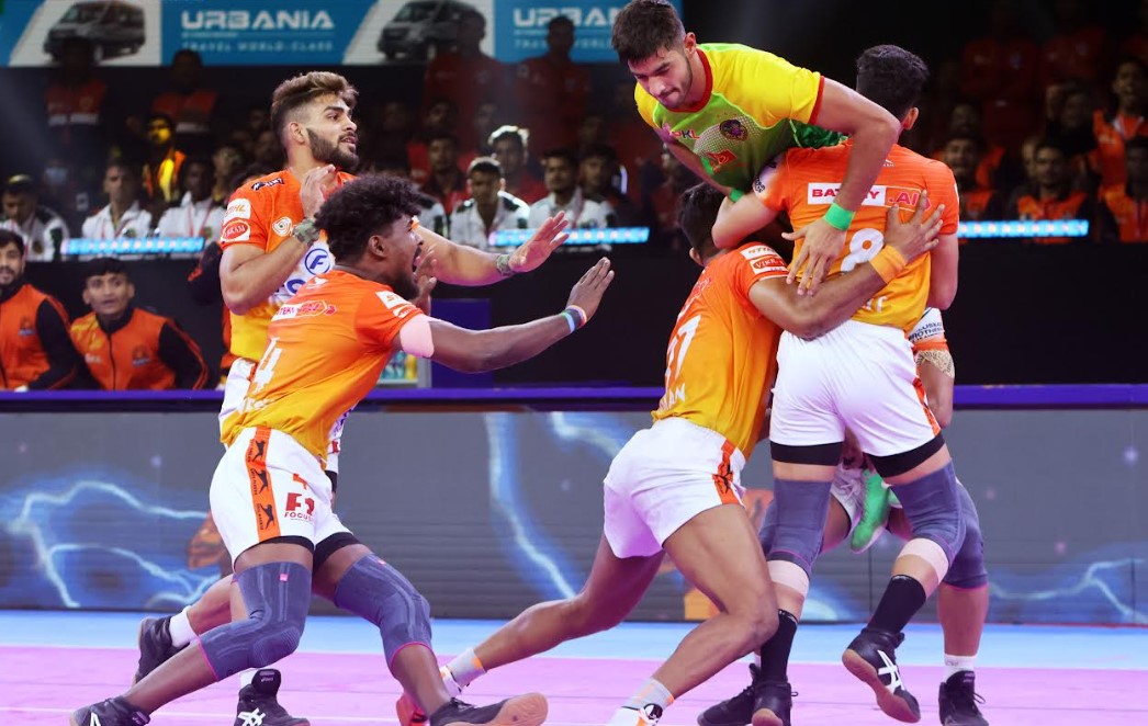 Puneri Paltan Play With Panache Win Comfortably Against Patna Pirates