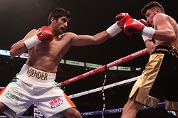 Vijender Singh pro fight