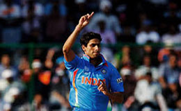 aashish nehra indian cricketer