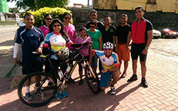 Vamini all set for the nine day long cycling expedition in Sri Lanka 