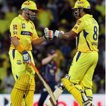 hussey-vijaywinforcsk