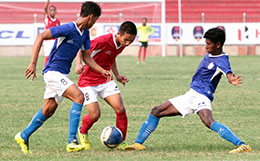 Moses from Mizoram heading towards goal