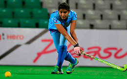 Jaspreet Kaur in action in HWL Rd 2 1