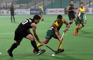 Player-of-RSA-in-action-against-NZL--in-thier-Hero-Hockey-Junior-World-Cup-2013-on-9th-Dec-2013-at-Delhi