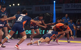 Umumbai-vs-Bengal-warriors-during-the-Star-Sports-PRO-Kabaddi