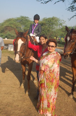 DHS Secretary Roshaan Sodhi and Uha Raje Scindia with student