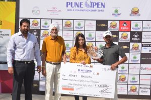Prize Presentation picture