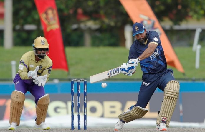 Yousuf Pathan batting Yousuf Pathan batting