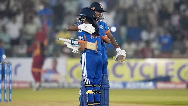 Niki Prasad and Deepti Sharma, India vs Zimbabwe first T20I, Raipur India batters Niki Prasad and Deepti Sharma during the first T20I against Zimbabwe in Raipur