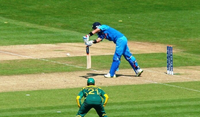 Virat Kohli batting for India in 2013 Virat Kohli batting in 2013